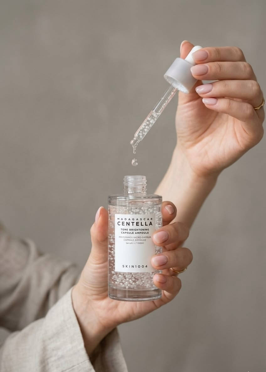 Skin1004 - Madagascar Centella Tone Brightening capsule ampoule (100 ml)